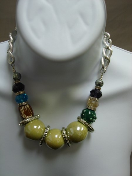 AAA Ceramic Necklace Set